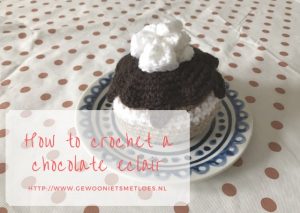 crochet a chocolate eclair